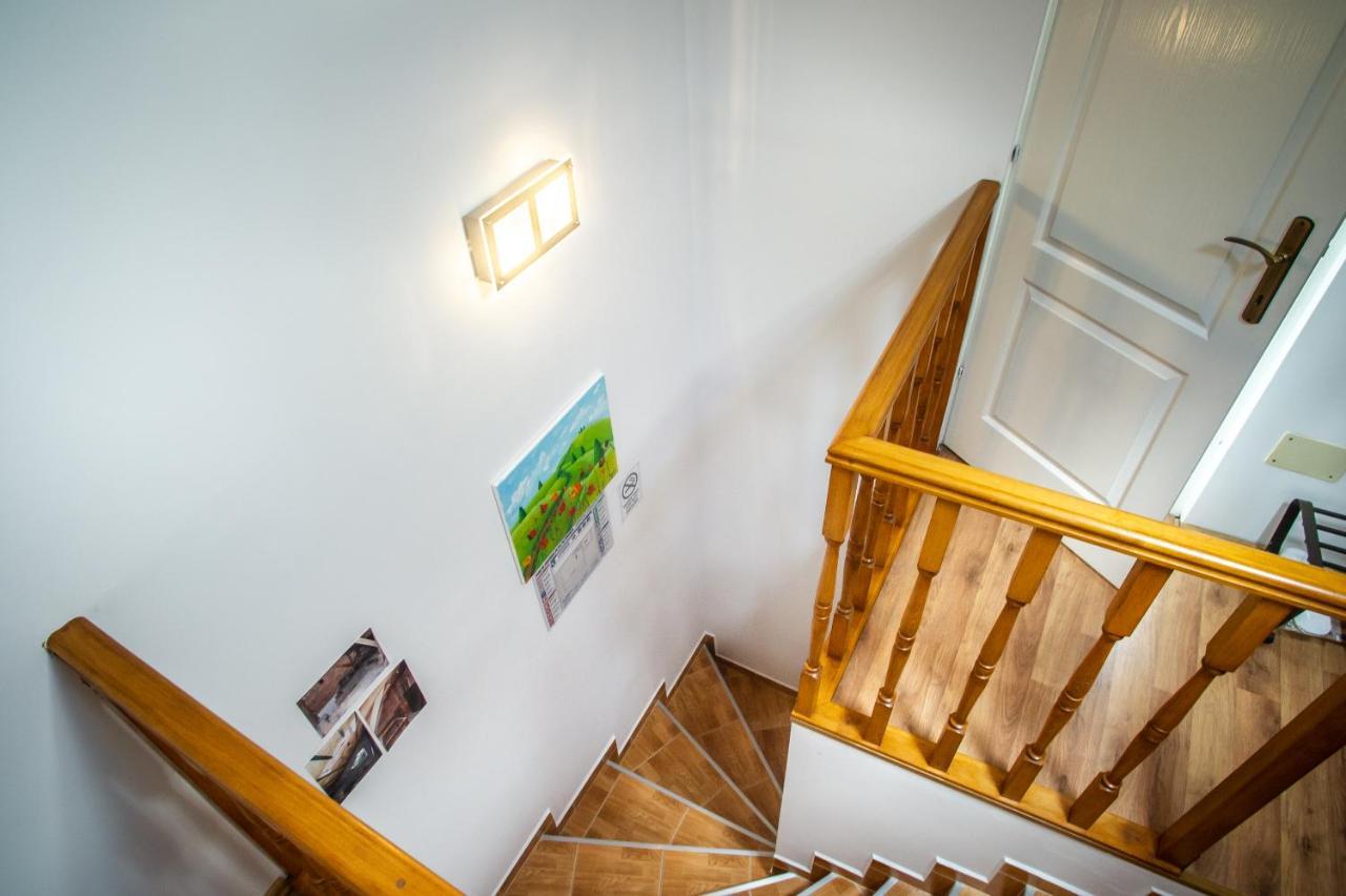Cozy Room Agapedia Brasov Luaran gambar